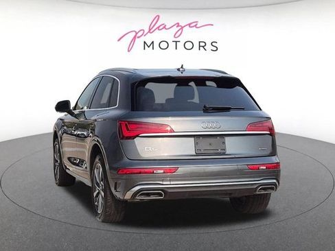 Used 2023 Audi Q5 2.0T Premium w/ Convenience Package AWD/4WD image 7