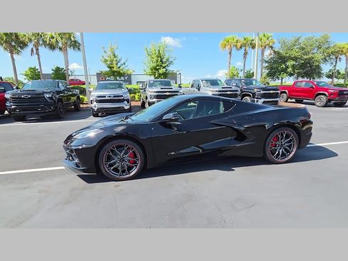 New 2027 Chevrolet Corvette Stingray Coupe w/ 2LT RWD image 19