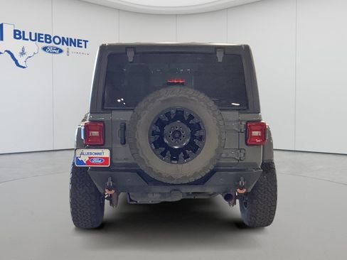 Used 2023 Jeep Wrangler Unlimited Rubicon AWD/4WD image 6