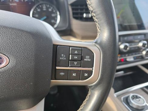 Used 2024 Ford Expedition Max Limited image 21