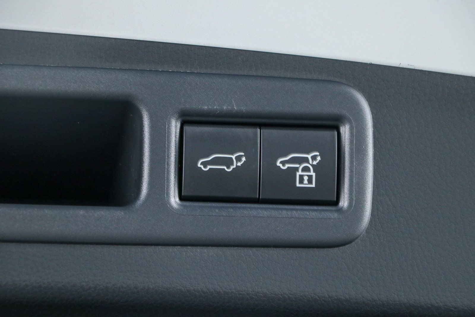 Used 2025 Lexus RX 350 Premium w/ Accessory Package (Z1) FWD image 30