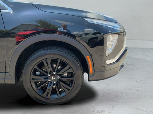 Used 2023 Mitsubishi Eclipse Cross LE AWD/4WD image 26