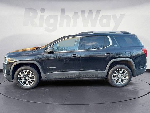 Used 2023 GMC Acadia SLT image 2