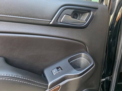 Used 2017 Chevrolet Tahoe 2WD w/ Remote Keyless Entry Package image 18