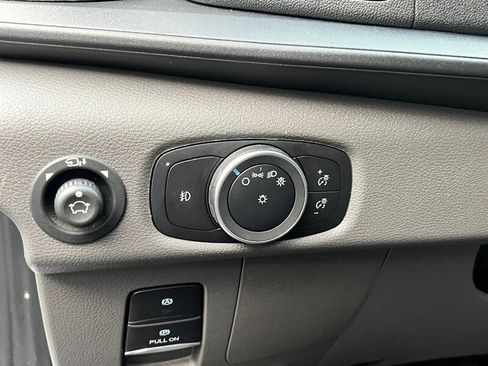 Used 2024 Ford Transit 350 XLT image 21