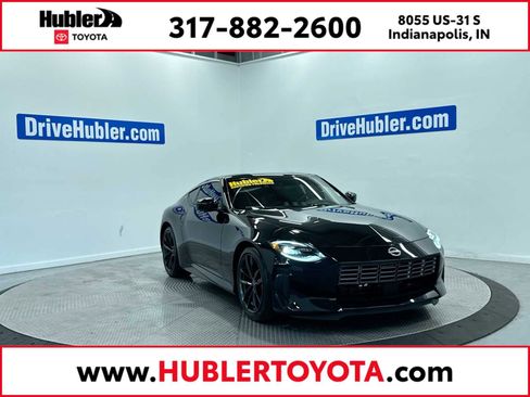 Used 2025 Nissan Z Performance w/ Floor Mat Package RWD image 1