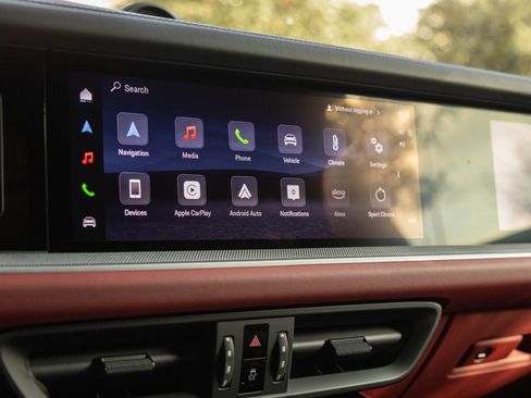 Certified 2026 Porsche Cayenne Coupe image 26