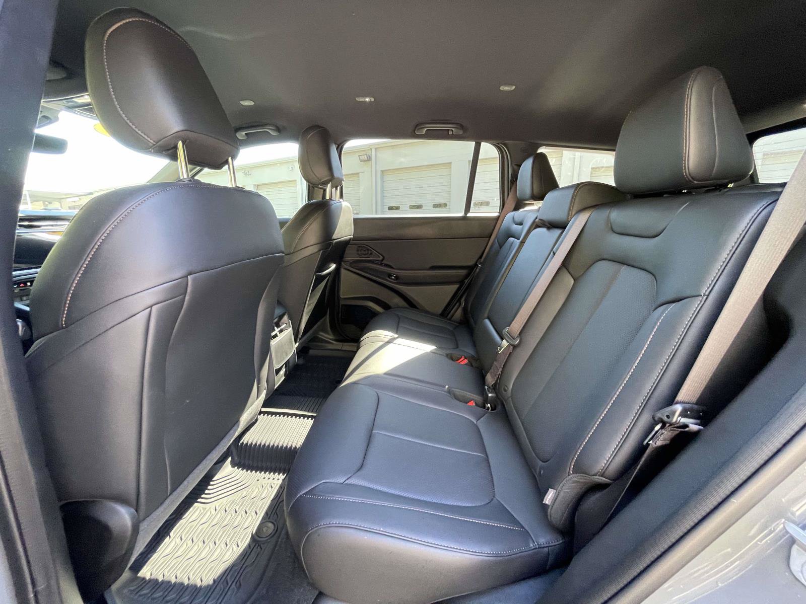 Used 2026 Jeep Cherokee Limited AWD/4WD image 12