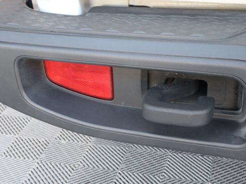 Used 2025 Jeep Gladiator Sport AWD/4WD image 48