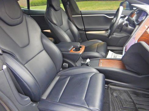 Used 2017 Tesla Model S 100D image 15