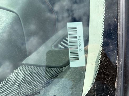 Used 2025 Nissan Altima 2.5 SR w/ SR Premium Package AWD/4WD image 4