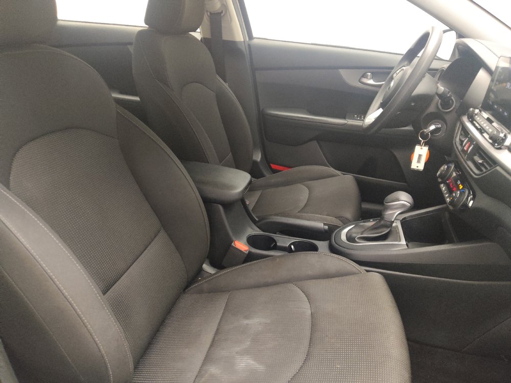 Used 2019 Kia Forte LXS FWD image 21