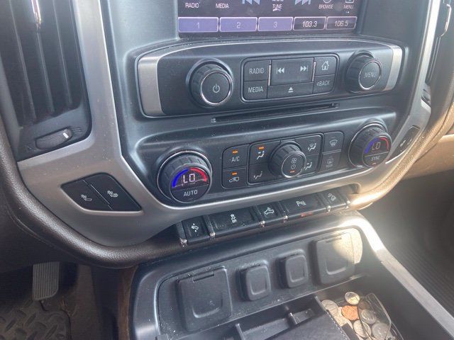Used 2018 GMC Sierra 1500 SLE w/ SLE Value Package AWD/4WD image 12