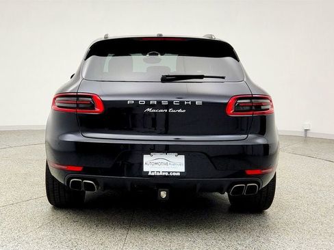Used 2018 Porsche Macan Turbo image 6