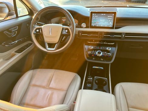 Used 2022 Lincoln Corsair Reserve w/ Equipment Group 201A FWD image 30