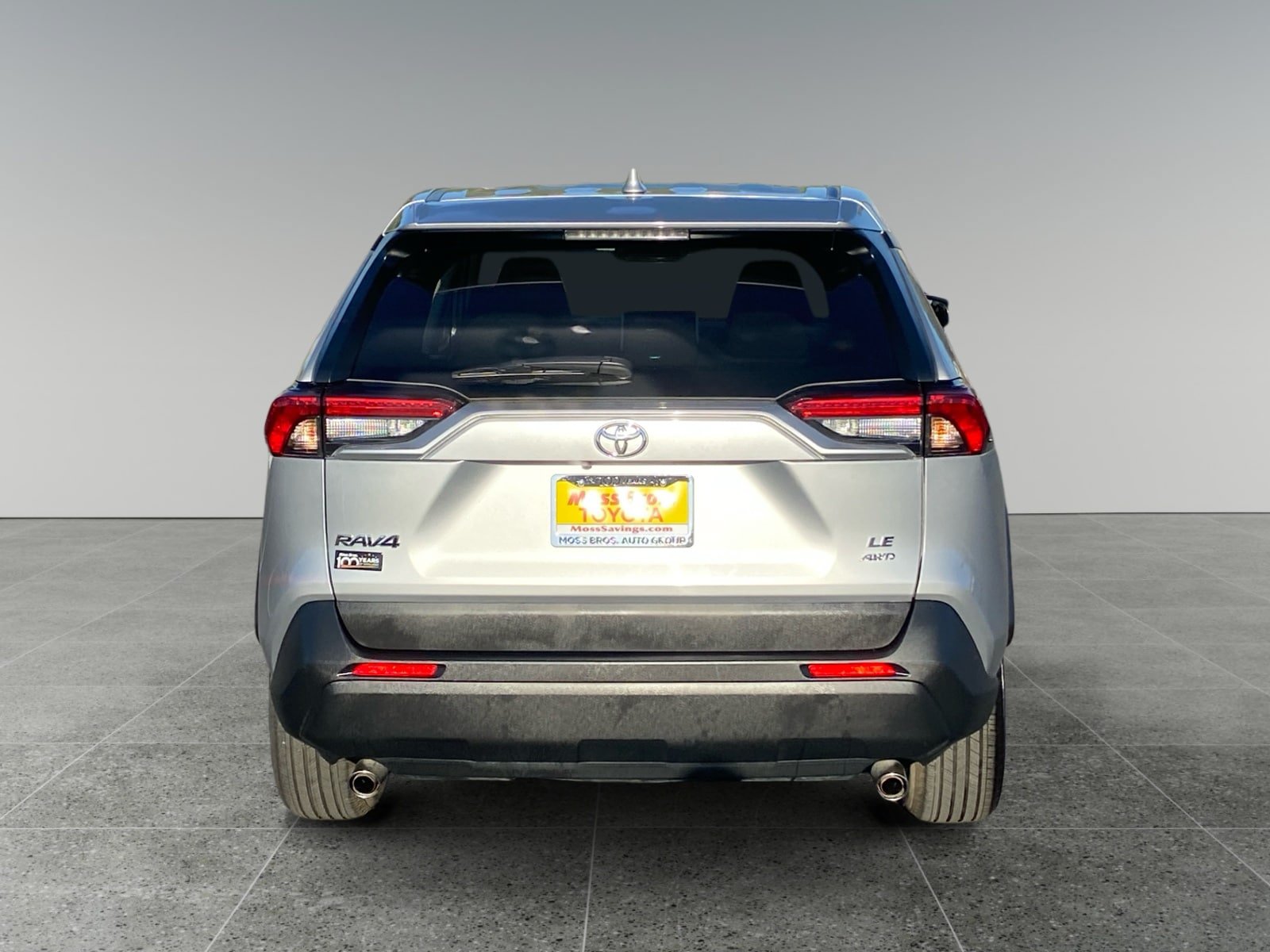 Certified 2025 Toyota RAV4 LE AWD/4WD image 4