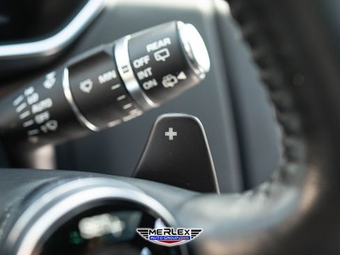 Used 2018 Land Rover Range Rover Long Wheelbase Supercharged image 28