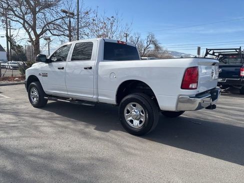 Used 2018 RAM 2500 Tradesman w/ Chrome Appearance Group image 4