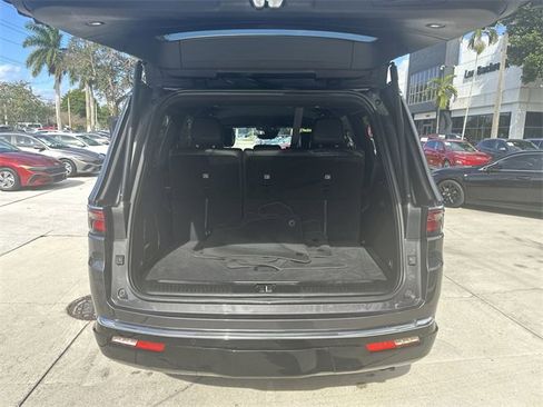 Used 2022 Jeep Wagoneer Series I image 22