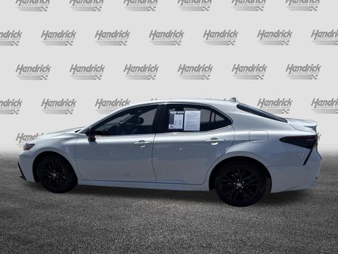 Used 2024 Toyota Camry SE w/ Convenience Package FWD image 7