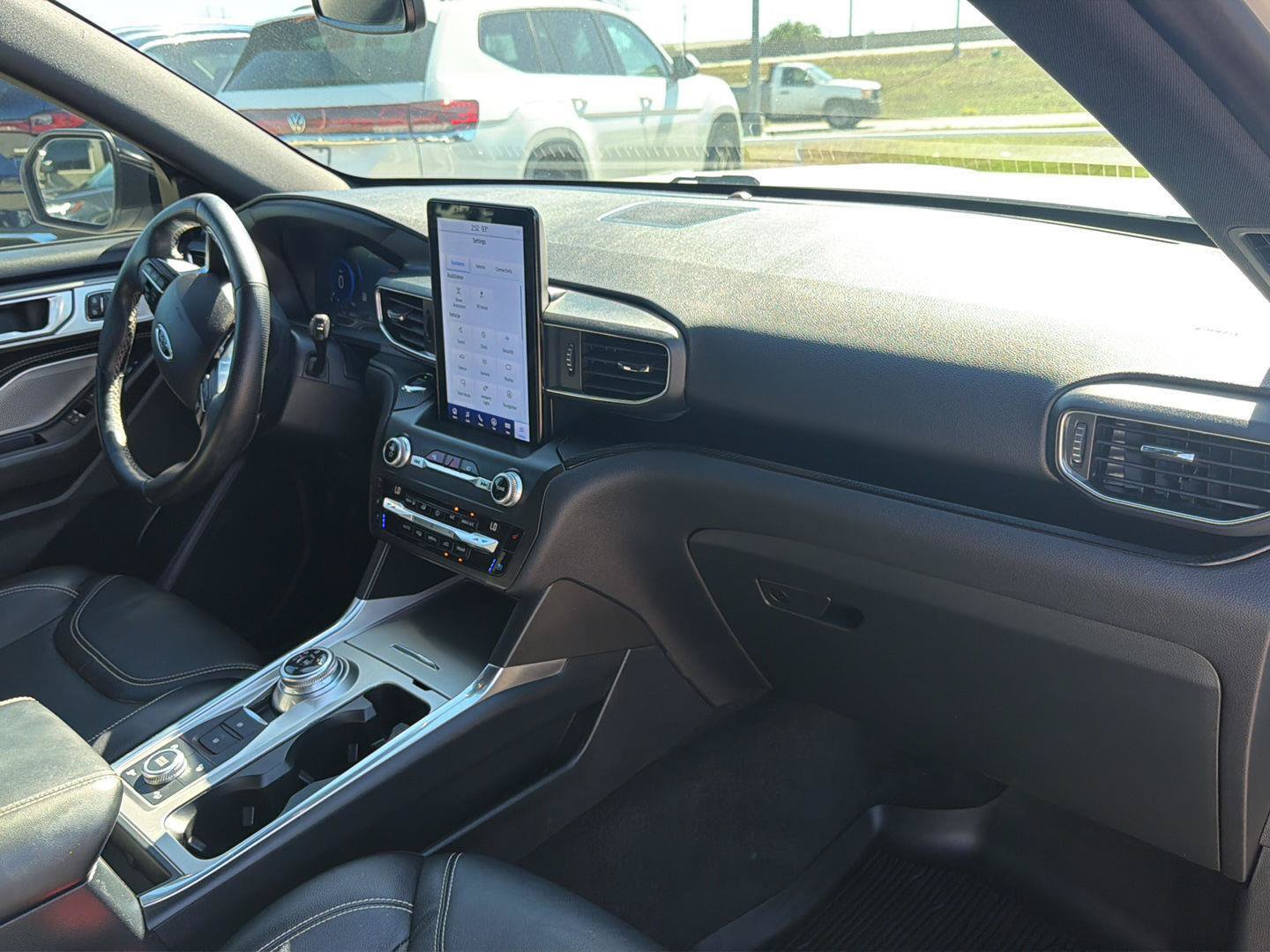Used 2020 Ford Explorer ST w/ ST Street Pack AWD/4WD image 20