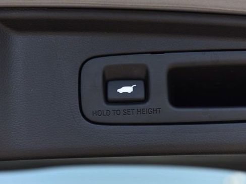 Used 2025 Honda CR-V EX-L image 29