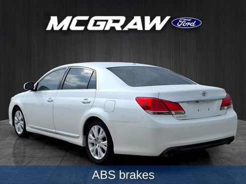 Used 2012 Toyota Avalon image 5