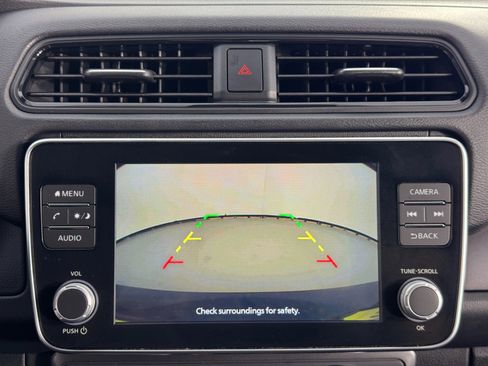 Used 2023 Nissan Leaf S image 23