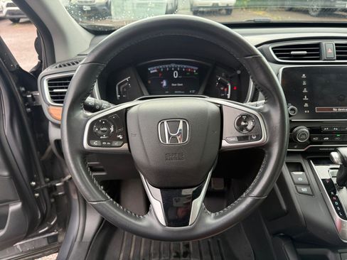 Used 2019 Honda CR-V Touring image 9