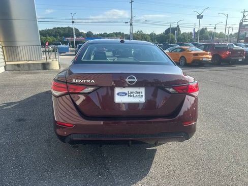 Used 2025 Nissan Sentra SV FWD image 4