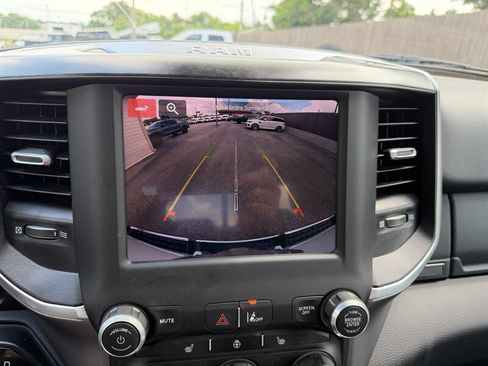 Used 2023 RAM 1500 Big Horn AWD/4WD image 45