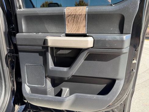 Used 2017 Ford F250 Lariat w/ Tow Technology Bundle image 17