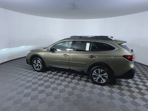 Used 2020 Subaru Outback Touring XT AWD/4WD image 6