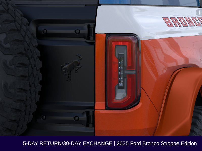 Used 2025 Ford Bronco Stroppe Edition AWD/4WD image 27