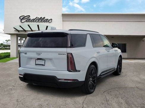 New 2026 Cadillac Escalade IQL Sport 1 w/ LPO, ONYX Package AWD/4WD image 5
