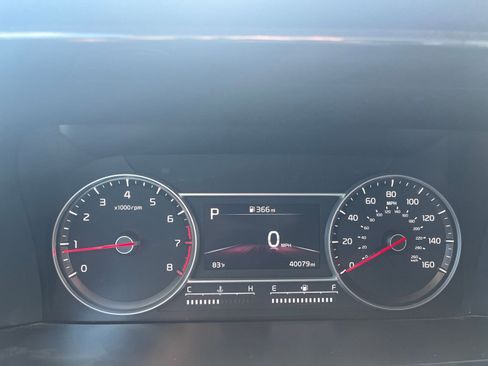Used 2023 Kia Sorento LX FWD image 41