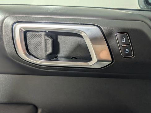 Certified 2025 Ford Bronco Outer Banks image 24