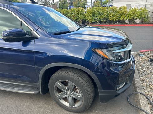 Used 2023 Honda Ridgeline RTL-E image 3