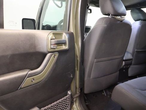 Used 2015 Jeep Wrangler Unlimited Sport w/ Quick Order Package 24S image 26