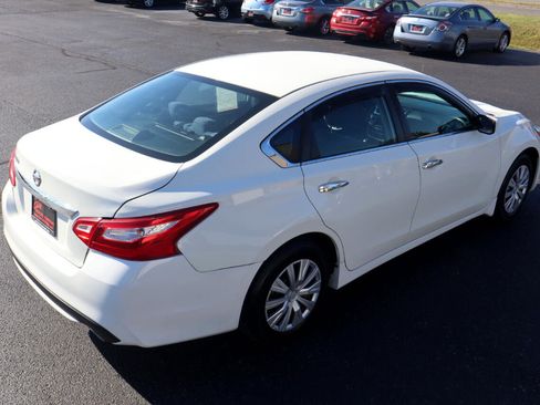 Used 2017 Nissan Altima 2.5 S w/ Power Driver Seat Package image 14