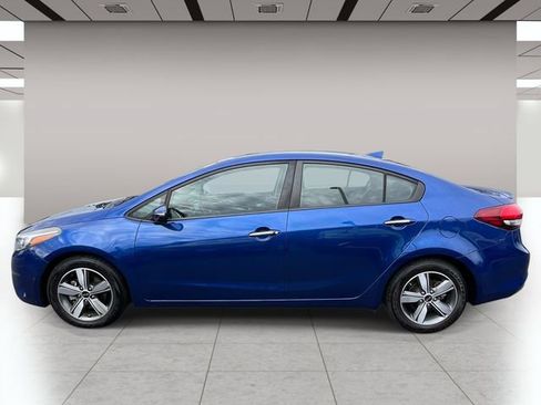 Used 2018 Kia Forte S w/ S Technology Plus Package FWD image 7