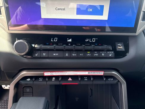 New 2026 Toyota Tundra Limited AWD/4WD image 22