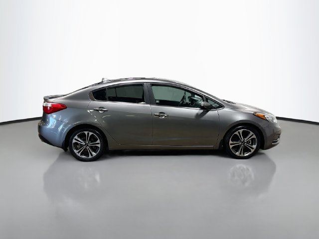 Used 2015 Kia Forte EX w/ UVO Package W/17" Alloys FWD image 6