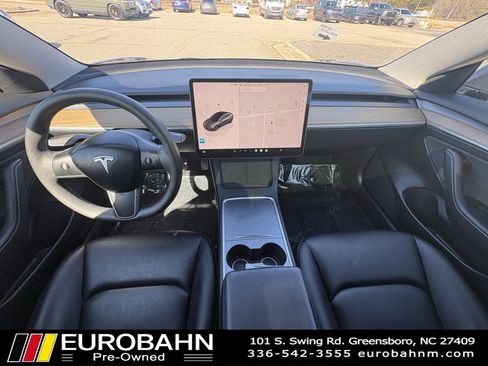 Used 2023 Tesla Model 3 Standard Range image 18