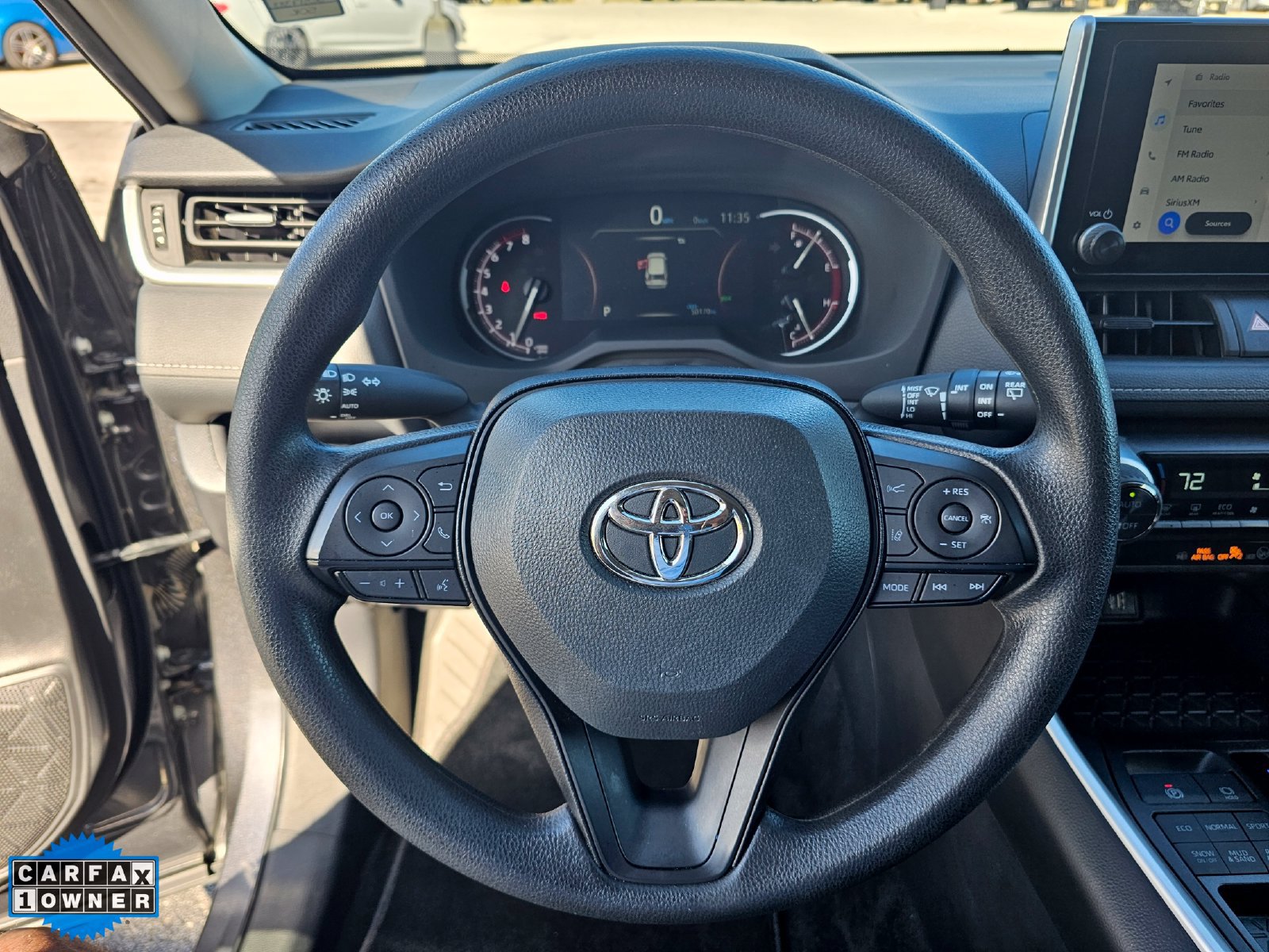 Used 2025 Toyota RAV4 XLE AWD/4WD image 16