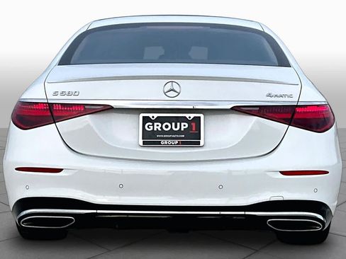Used 2024 Mercedes-Benz S 580 4MATIC Sedan image 5