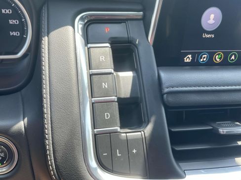 Used 2021 Chevrolet Tahoe High Country w/ Premium Package AWD/4WD image 31