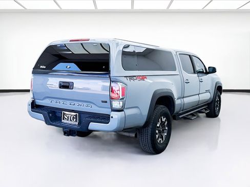 Used 2021 Toyota Tacoma TRD Off-Road w/ Technology Package image 4