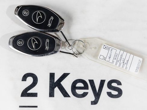 Used 2020 McLaren 620R image 18