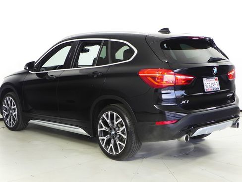 Used 2022 BMW X1 sDrive28i w/ Convenience Package image 9